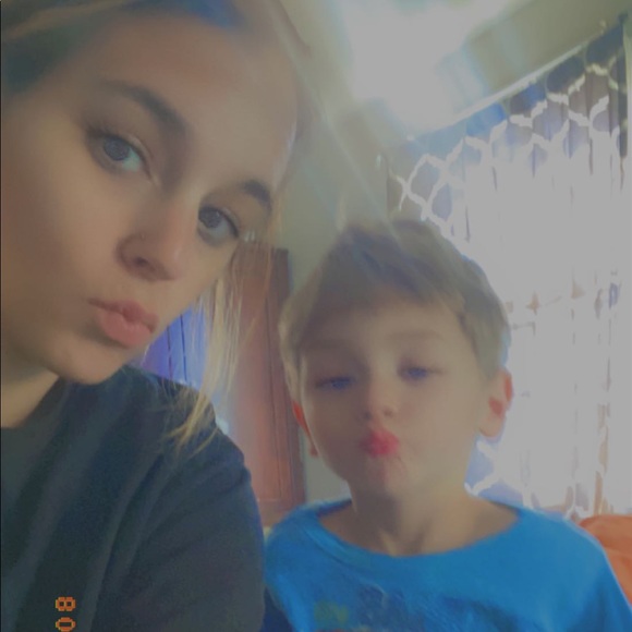 Meet your Posher, Clara - Picture 7 of 10